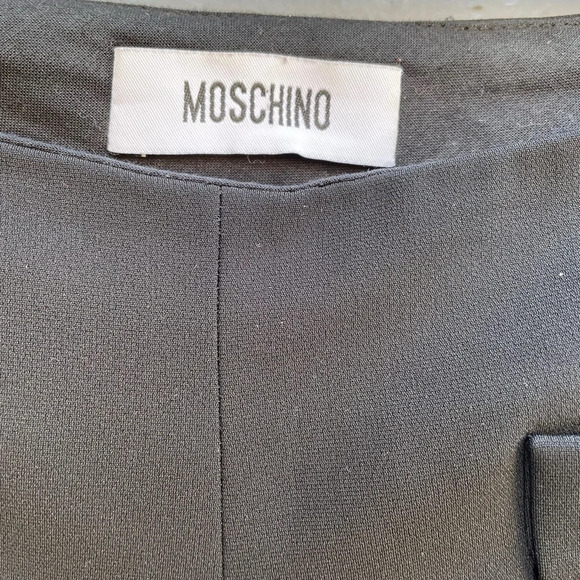 Moschino tailored slim black  crop pant, size 6 - Picture 5 of 9